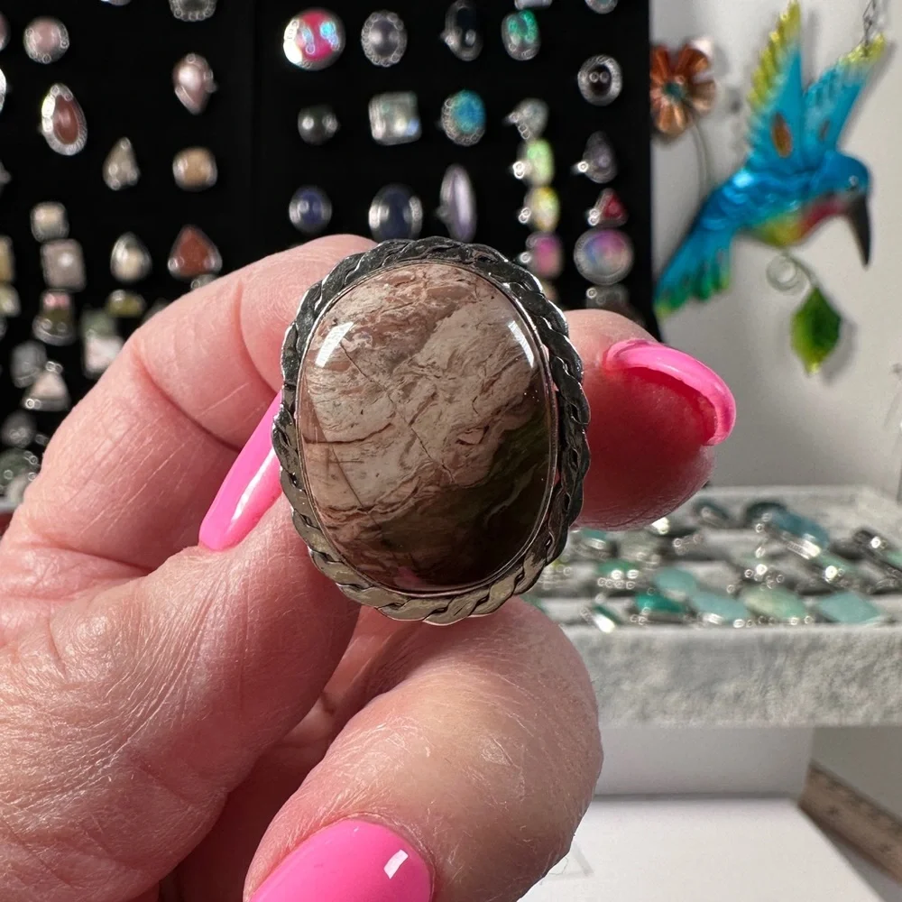 💕 Jasper gemstone, silver plated, handmade ring, size 8.25. vintage look